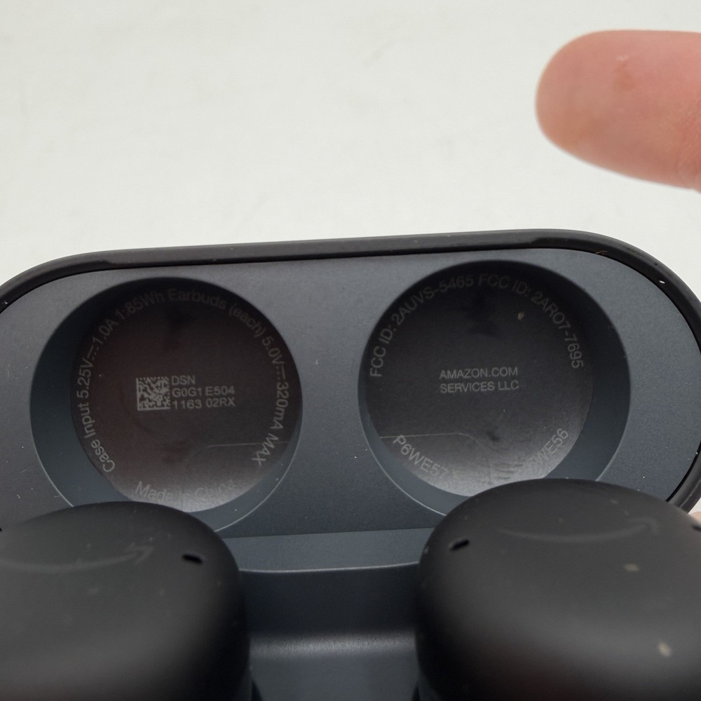 Amazon Echo Buds 2nd Gen True Wireless Earbuds Alexa Bluetooth Noise Cancelling - Picture 2 of 6
